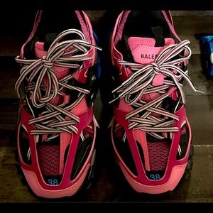 Balenciaga tennis’s shoe! Pink color that is hard to fine size 8